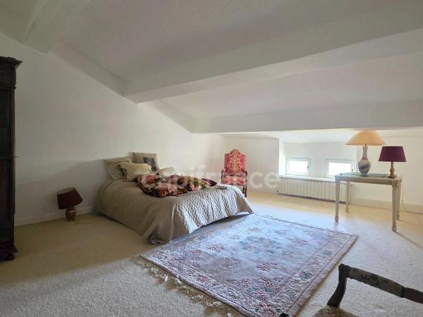 Prestigieuse demeure à vendre au coeur de la Drôme.