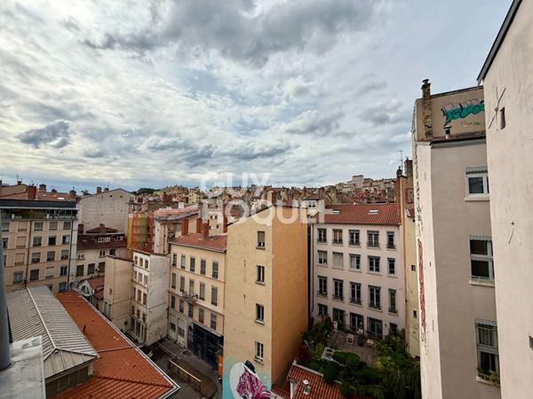 Appartement 3 pièces 66 m² avec balcon filant Lyon 1er