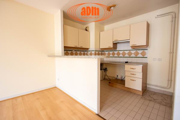 Appartement 2 pièce(s) 1 chambre(s) 56.9 m²