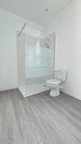 Vente                                                      Immeuble
                        
                     10 pièces                      190 m2                     à Elne