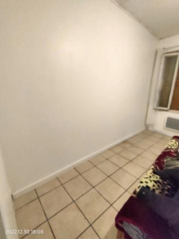 Vente                                                      Immeuble
                        
                     10 pièces                      190 m2                     à Elne