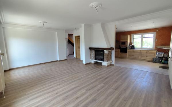 Maison à vendre    4 pièces • 119 m2 La Boisse