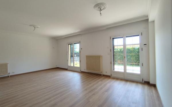 Maison à vendre    4 pièces • 119 m2 La Boisse