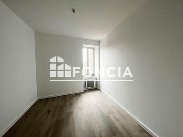 Location Appartement 3 pièces 65.92 m² - 22 AVENUE DE L'OCCITANIE Veyre Monton 63960