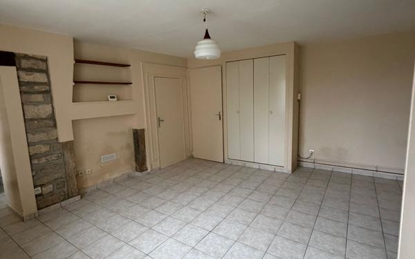 Maison à louer    3 pièces • 58,79 m2 Ageville