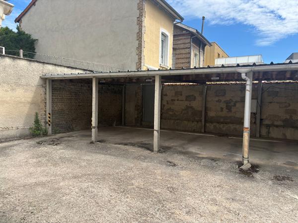 STUDIO MEUBLE - 23 M² - RUE DE LA LIBERTE