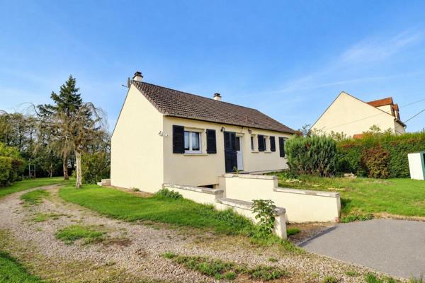 LA DRENNE - PAVILLON DE PLAIN-PIED AVEC SOUS-SOL TOTAL, TERRASSE DE 70 M² ET TERRAIN DE 1 144 M²