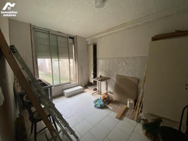 Immeuble local commercial