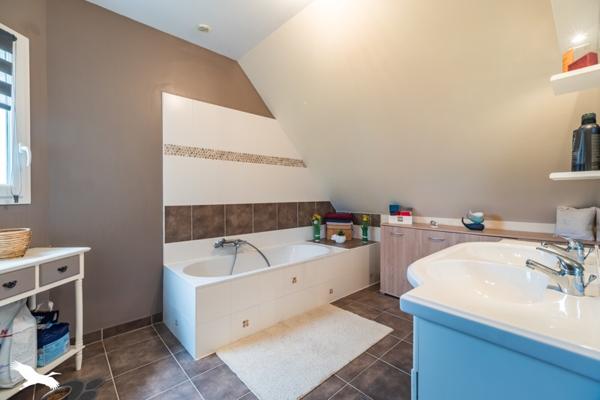 Maison à vendre |  Ploubezre |  6 pièces | 135 m²