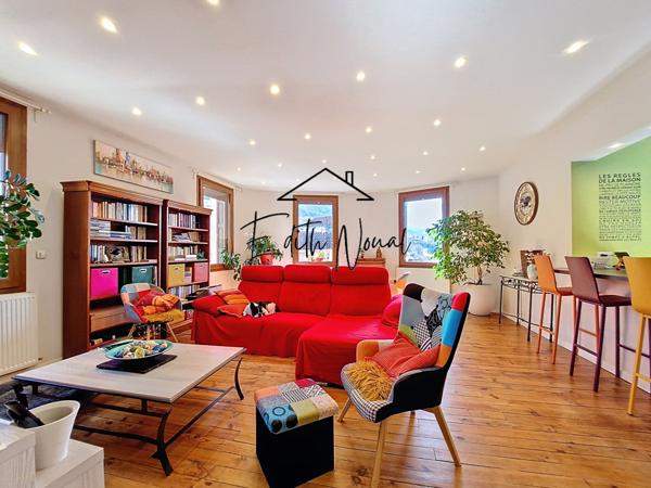 Millau (12100) APPARTEMENT T4 DE 136 M² AU DERNIER ETAGE - POSSIBILITE DE GARAGE