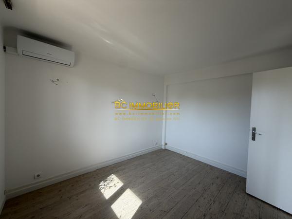 APPARTEMENT TYPE 4 : PARC FLEURI