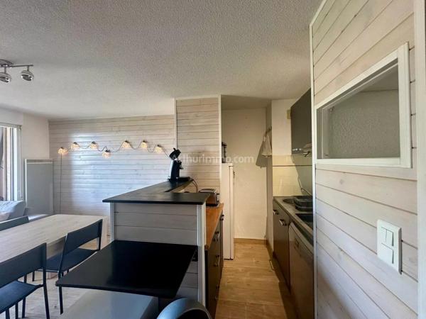 Location                                                      Appartement
                        
                     2 pièces                      33 m2                     à Villeneuve-Loubet