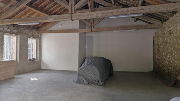 Propriété d’exception avec deux habitations et dépendances