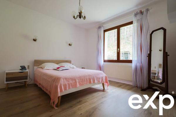 MAISON SITUEE A CHEZERY FORENS