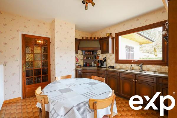 MAISON SITUEE A CHEZERY FORENS