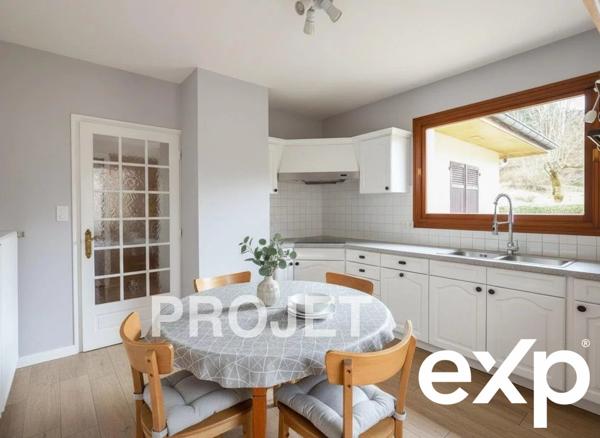 MAISON SITUEE A CHEZERY FORENS