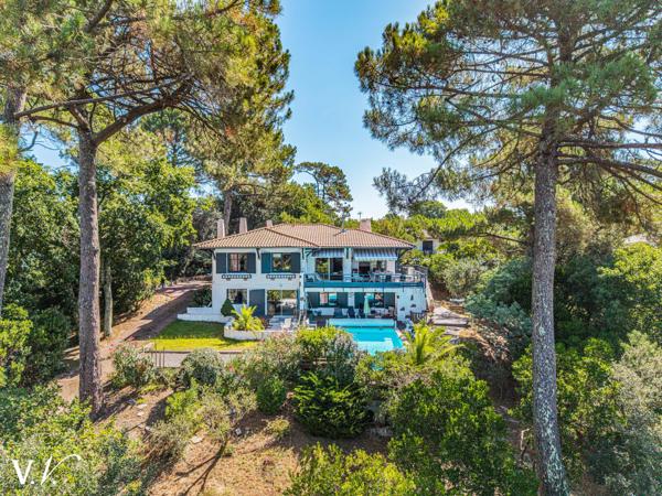 PYLA-SUR-MER- VUE BASSIN - PROPRIETE D'EXCEPTION