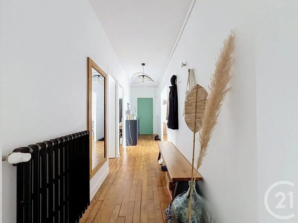 Appartement T3 à vendre  3 pièces - 92,25 m 2   DINAN  - 22
