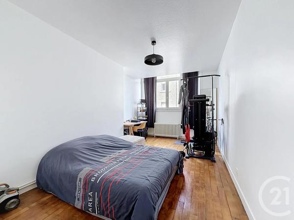 Appartement T3 à vendre  3 pièces - 92,25 m 2   DINAN  - 22