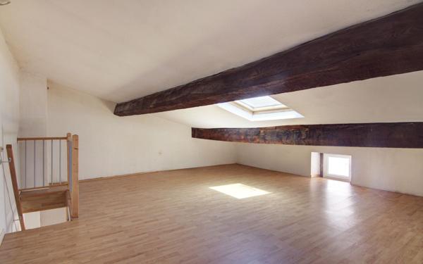 Maison à vendre    3 pièces • 79 m2 Rive-de-Gier