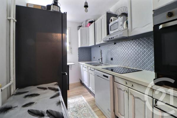 Appartement F4 à vendre  4 pièces - 88,95 m2 AULNAY SOUS BOIS - 93