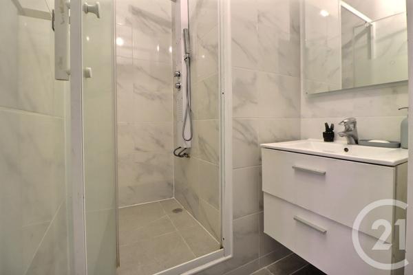 Appartement F4 à vendre  4 pièces - 88,95 m2 AULNAY SOUS BOIS - 93