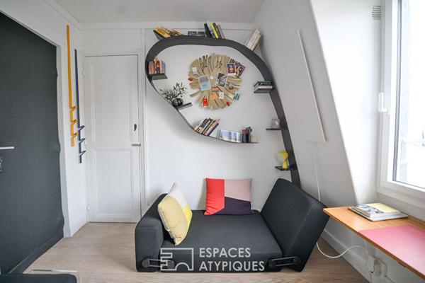 Chambre de service aménagée en studio avec vue sur Tour Eiffel