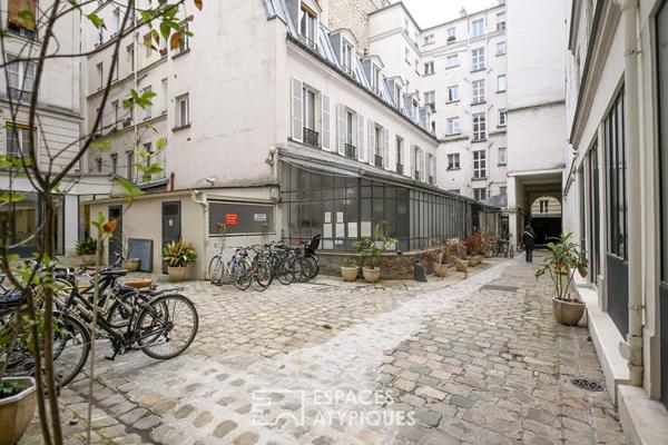 Chambre de service aménagée en studio avec vue sur Tour Eiffel