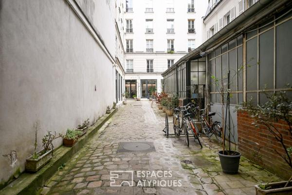 Chambre de service aménagée en studio avec vue sur Tour Eiffel