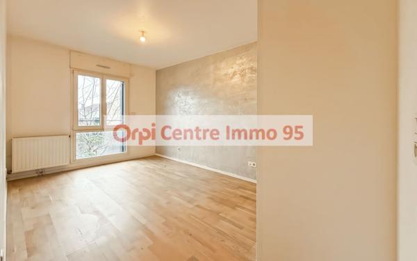 Appartement à vendre    4 pièces • 64,34 m2 Argenteuil