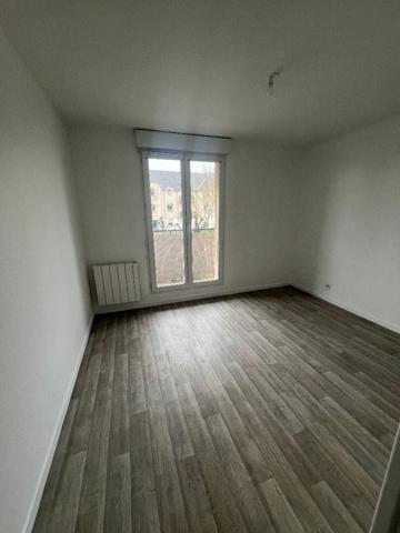 Appartement Checy 3 pièce(s) 67 m2