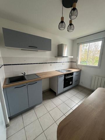 Appartement Checy 3 pièce(s) 67 m2