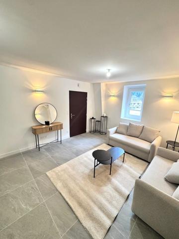 HAUTE-SAVOIE CLUSES 74300 - APPARTEMENT 2 PIECES IDEAL 1ER ACHAT ENTIEREMENT RENOVE