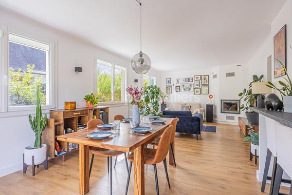 Vente Maison164 m² - 8 Pièces - BOUGUENAIS (44340)