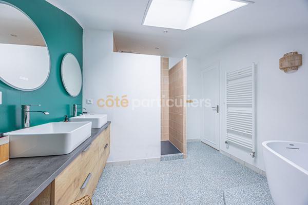 Vente Maison164 m² - 8 Pièces - BOUGUENAIS (44340)