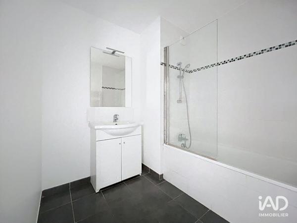 Location appartement 3 pièces 72 m² Reims