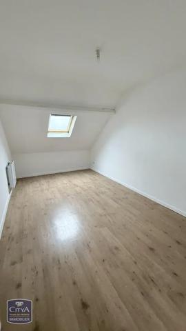 Appartement à louer 2 pièces 78.46m² Courrières (62710)