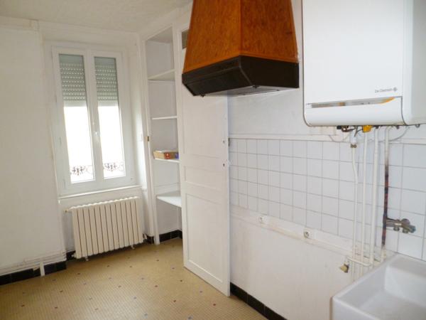 IDEAL INVESTISSEURS, Maison louée, deux chambres