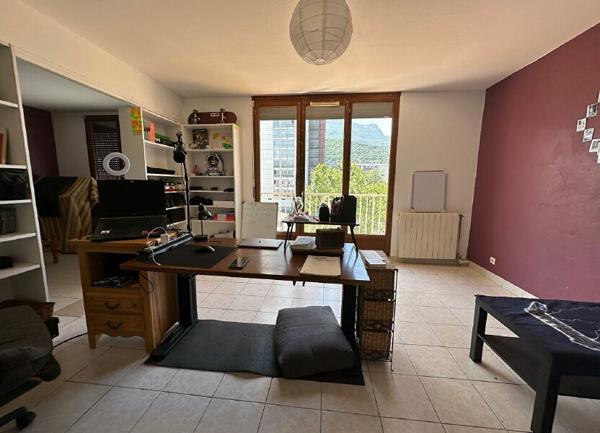 Appartement à vendre  3 pièces • 77,58 m2 Échirolles