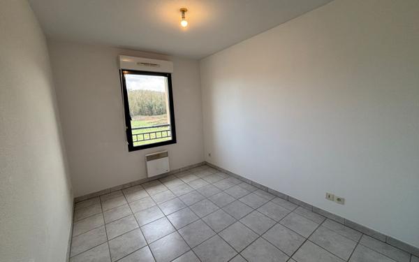 Appartement à louer    2 pièces •  Aire-sur-l'Adour