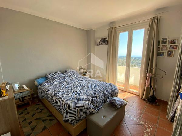 Appartement Vence 4 pièce(s) 98.09 m2