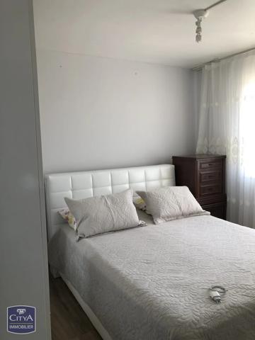 Appartement à vendre 4 pièces 70m² Le Pontet (84130)