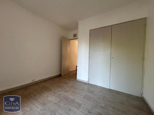 Appartement à louer 3 pièces 53.82m² Avignon (84000)