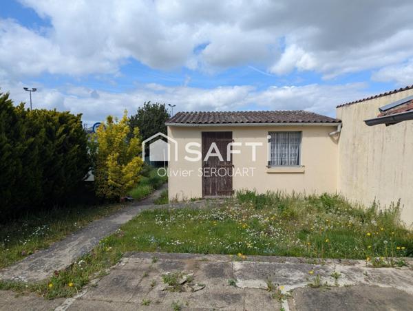 ? Affaire à saisir – Maison 72 m² à rénover – 2 chambres – garage + dépendances – terrain 430 m²