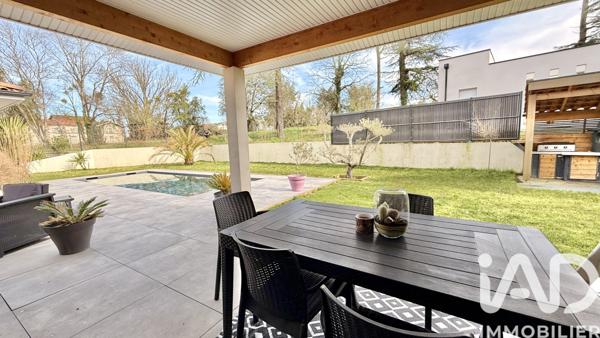 Maison à vendre 6 pièces 146 m² Bouliac