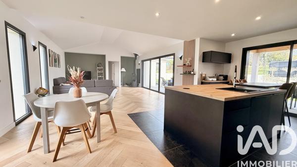 Maison à vendre 6 pièces 146 m² Bouliac