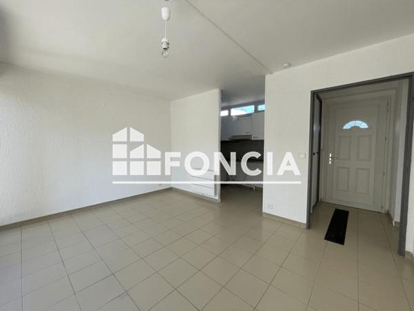 Location Appartement 2 pièces 37.13 m² - 71 AVENUE DU CASTEL Villeneuve-loubet 06270