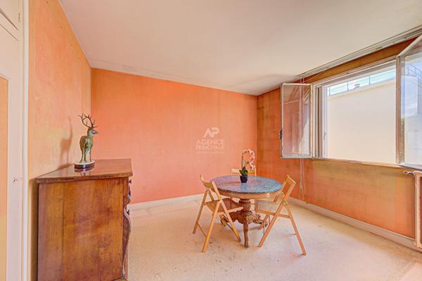 Appartement Saint Germain En Laye 4 pièces 64.10 m2 298 000 € **  - Référence  18433