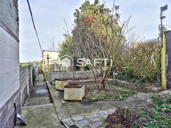 Maison semi-individuelle à rénover - idéal investisseur