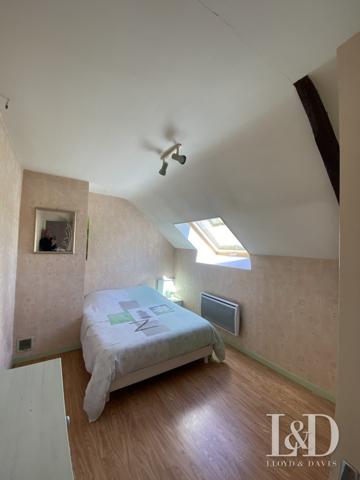 Maison à Guérande la Madeleine, grand jardin, calme, exposée sud